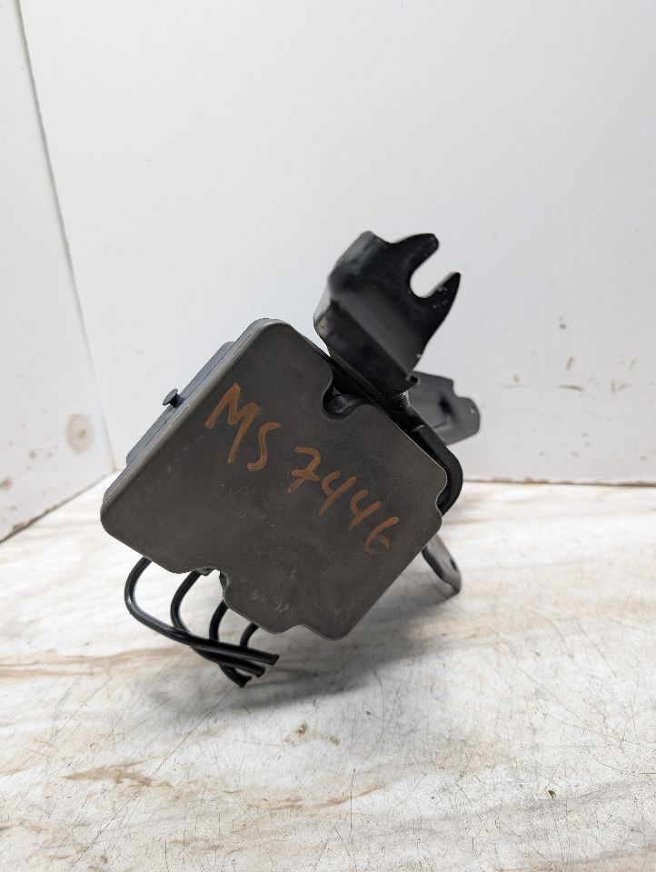 2015 ACURA TLX 2.4L 4cyl Gasoline VVT Anti-lock Brake Pts - 367159 — photo 7