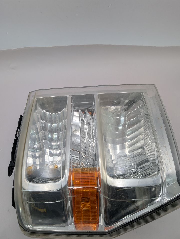 2010 FORD E350 VAN Right HEADLAMP ASSEMBLY - 367216