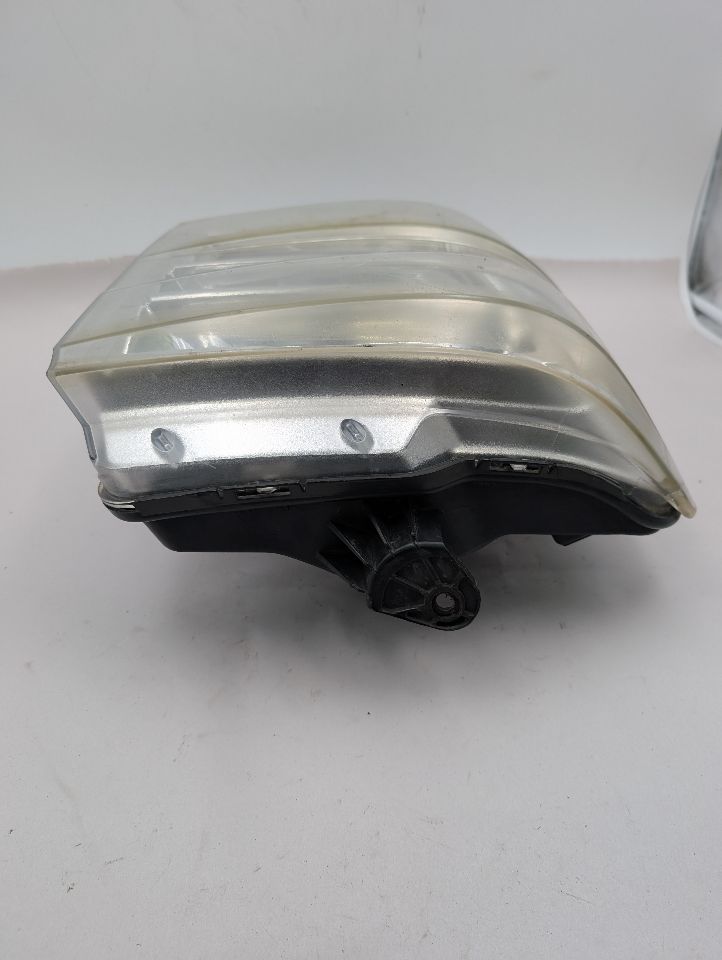 2010 FORD E350 VAN Right HEADLAMP ASSEMBLY - 367216 — photo 3