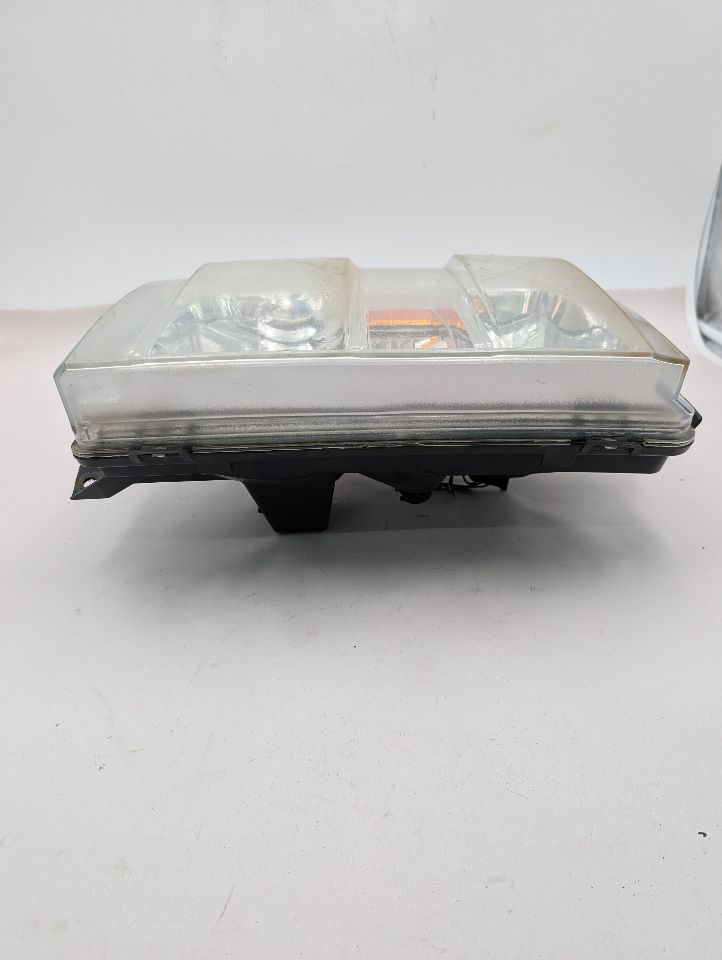 2010 FORD E350 VAN Right HEADLAMP ASSEMBLY - 367216 — photo 4