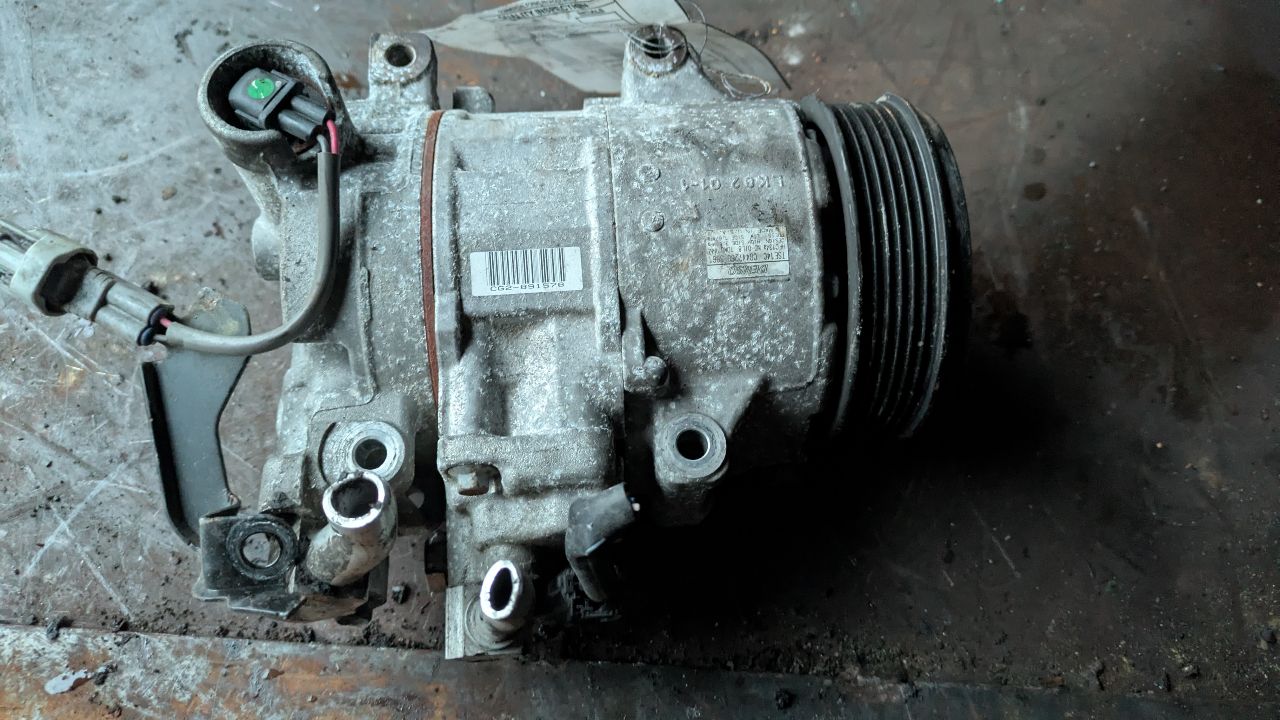 2011 SUBARU LEGACY 4cyl Gasoline 2.5 PZEV AC COMPRESSOR - 367337 — photo 1