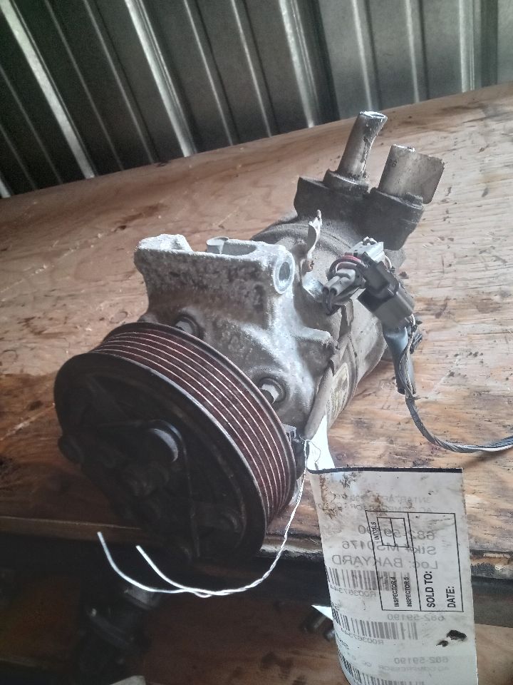 2015 NISSAN SENTRA 4cyl Gasoline 1.8 AC COMPRESSOR - 367344 — photo 2