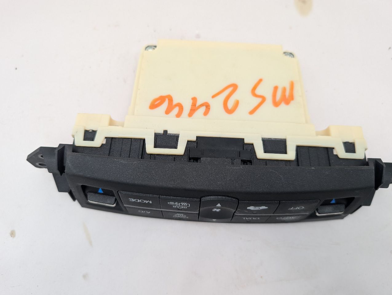 2010 ACURA TSX 2.4L 4cyl Gasoline VVT TEMP CONTROL - 367404 — photo 4
