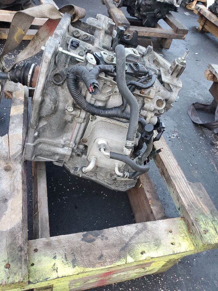 2012 NISSAN VERSA 4cyl Gasoline 1.6 DOHC Transmiss,Transaxle - 367413 — photo 3