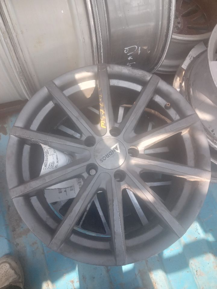 2016 VOLKSWAGEN GOLF 4cyl Gasoline Turbo 1.8 WHEEL - 367448