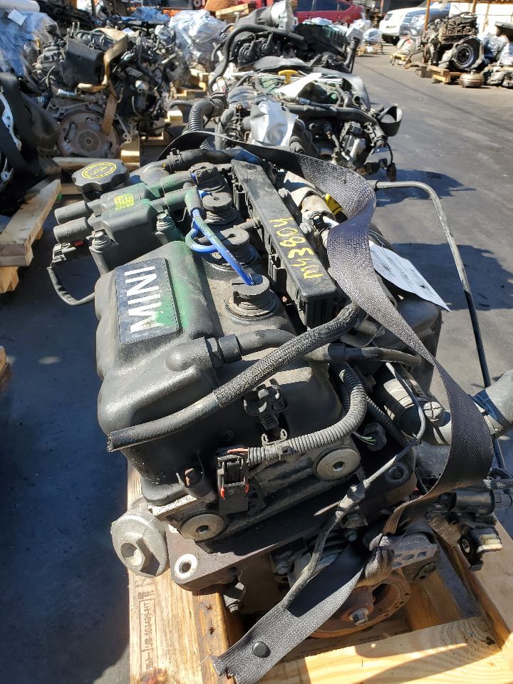 2006 MINI COOPER COOPER 4cyl Gasoline 1.6 ENGINE ASSEMBLY - 367537 — photo 4