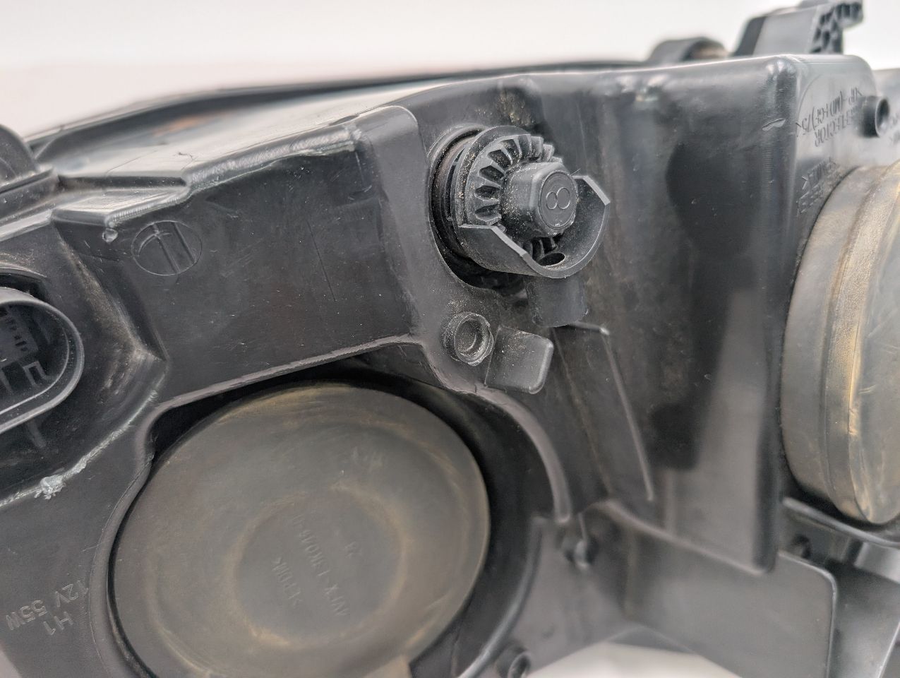 2014 FORD FOCUS 4cyl Gasoline 2.0 PZEV Left HEADLAMP ASSEMBLY - 367564 — photo 7