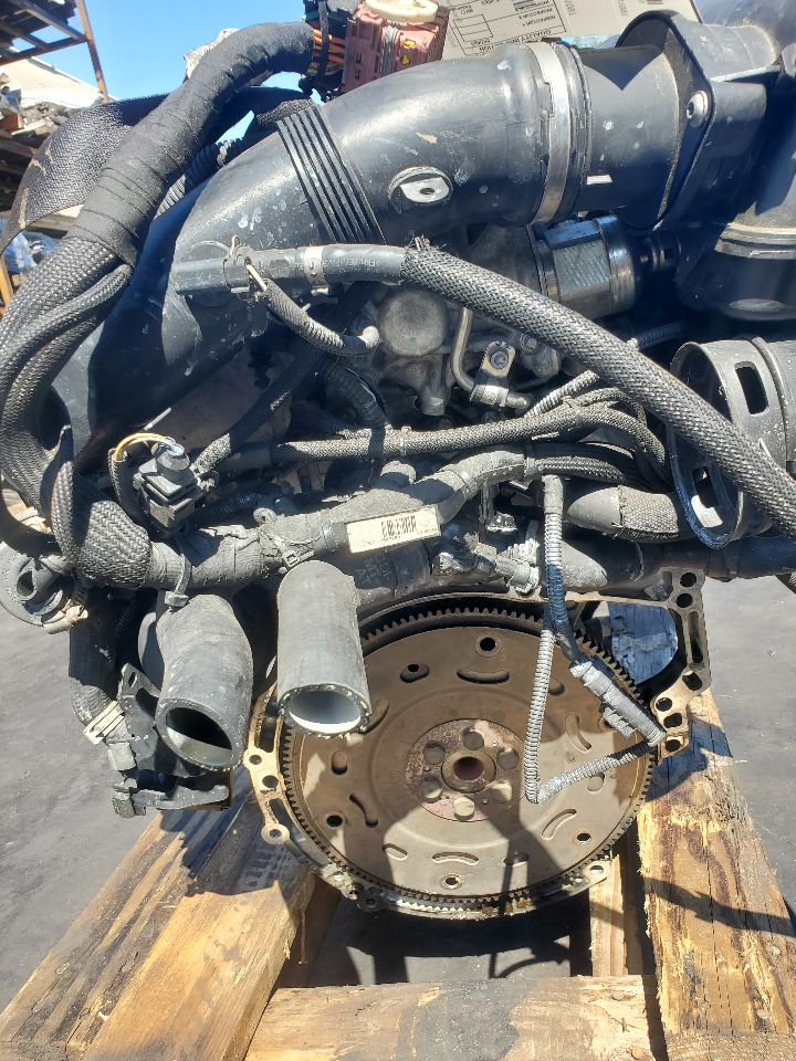 2013 MINI COOPER COOPER 4cyl Gasoline Turbo 1.6 ENGINE ASSEMBLY - 367615 — photo 4