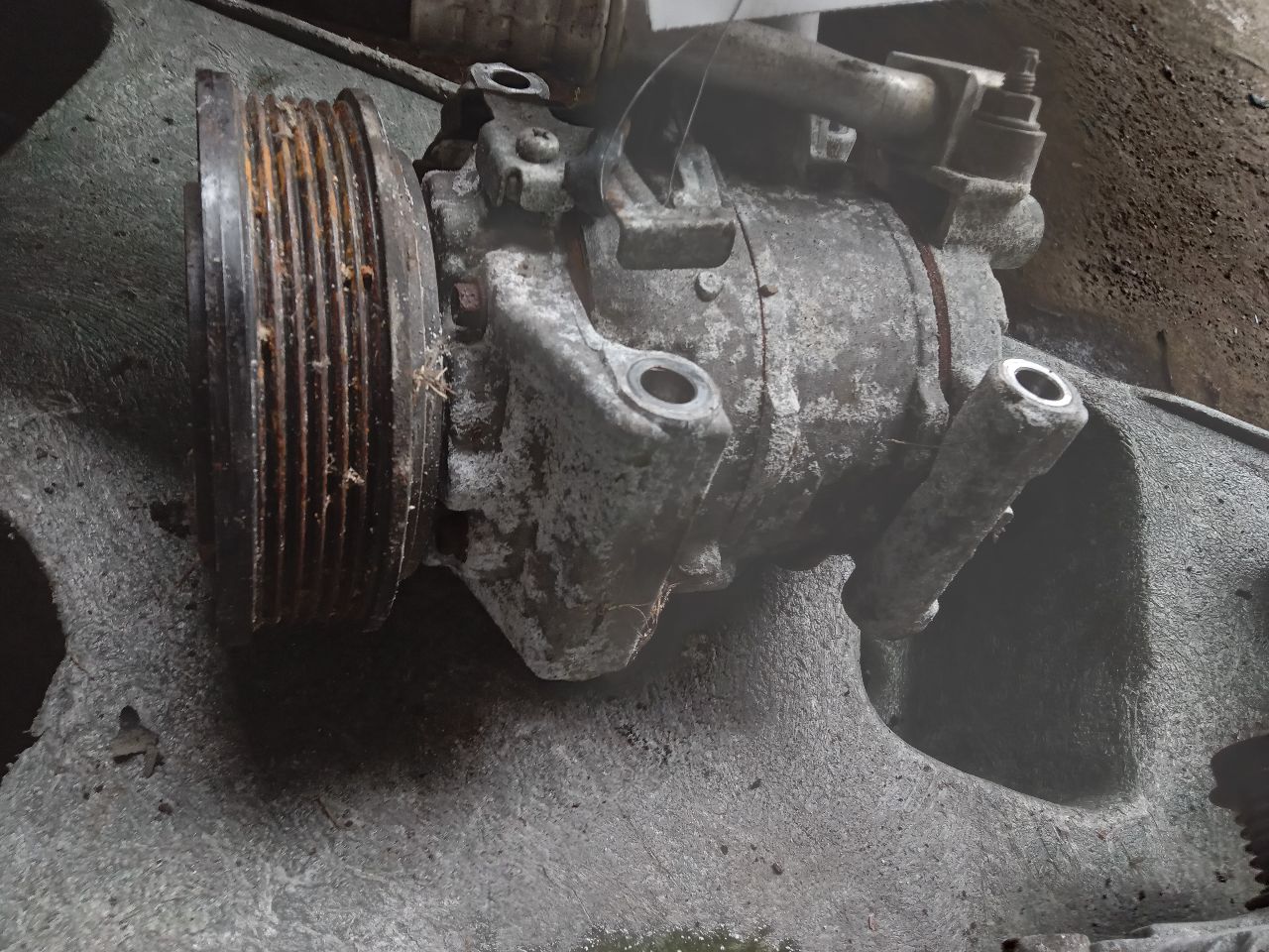 2013 DODGE AVENGER 6 cyl Gas Flex Fuel 3.6 AC COMPRESSOR - 367877