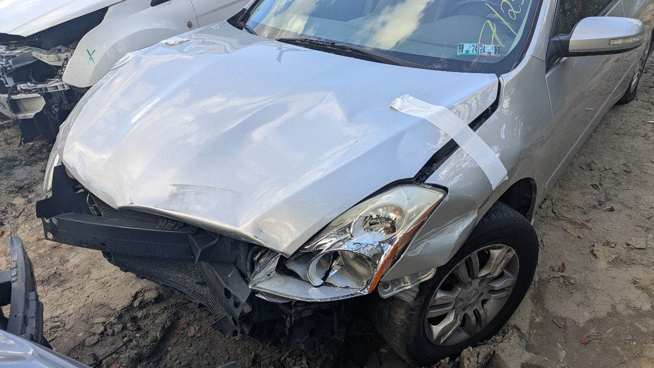 2010 NISSAN ALTIMA 4cyl Gasoline 2.5 DOHC Chassis Cont Mod - 367901 — photo 1