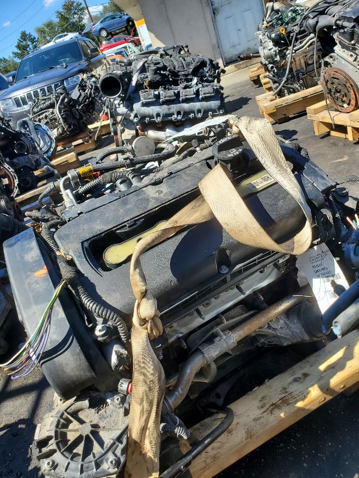 2016 CHEVROLET CRUZE 4cyl Gasoline 1.8 ENGINE ASSEMBLY - 367920 — photo 3
