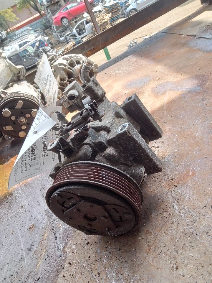 2012 SUBARU FORESTER 4cyl Gasoline 2.5 PZEV AC COMPRESSOR - 368049 — photo 3