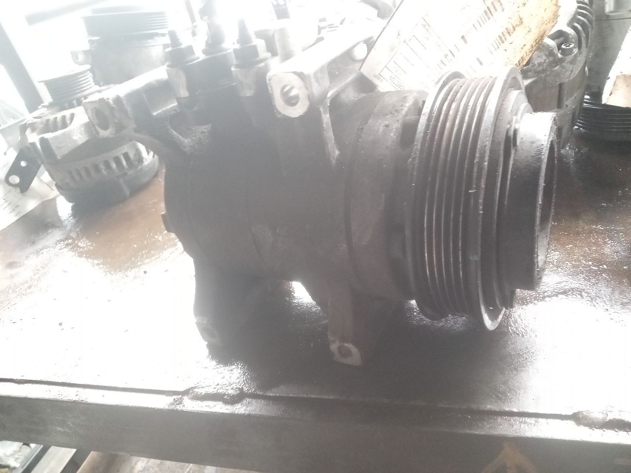 2015 JEEP GRAND CHEROKEE 6 cyl Gas Flex Fuel 3.6 AC COMPRESSOR - 368267 — photo 2