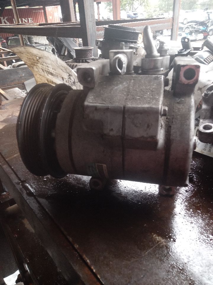 2015 JEEP GRAND CHEROKEE 6 cyl Gas Flex Fuel 3.6 AC COMPRESSOR - 368267 — photo 3