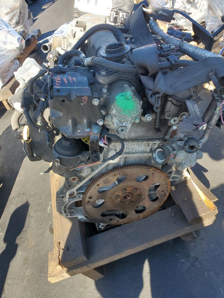 2015 GMC TERRAIN 4cyl Gasoline 2.4 ENGINE ASSEMBLY - 368280 — photo 2