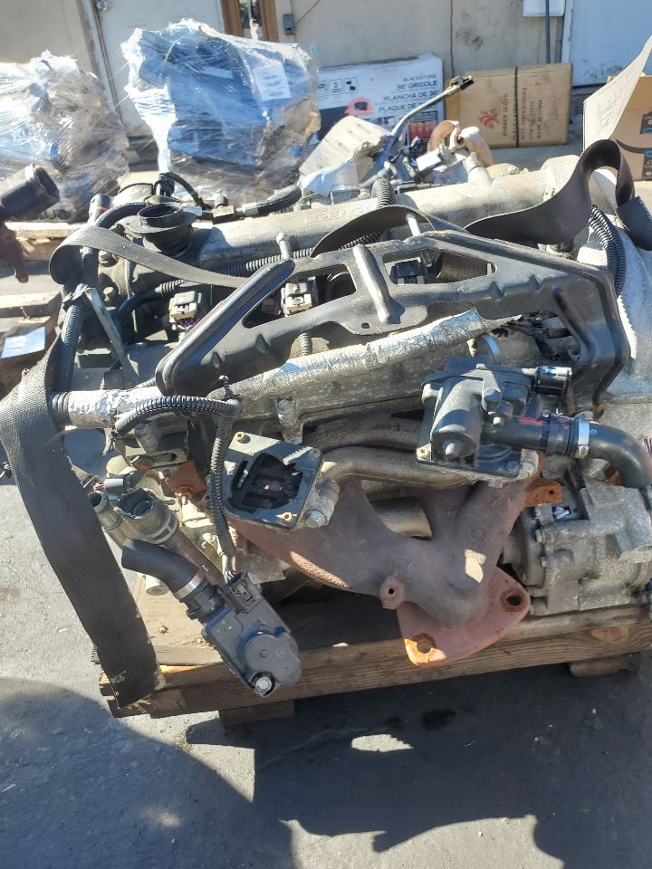 2015 GMC TERRAIN 4cyl Gasoline 2.4 ENGINE ASSEMBLY - 368280 — photo 3