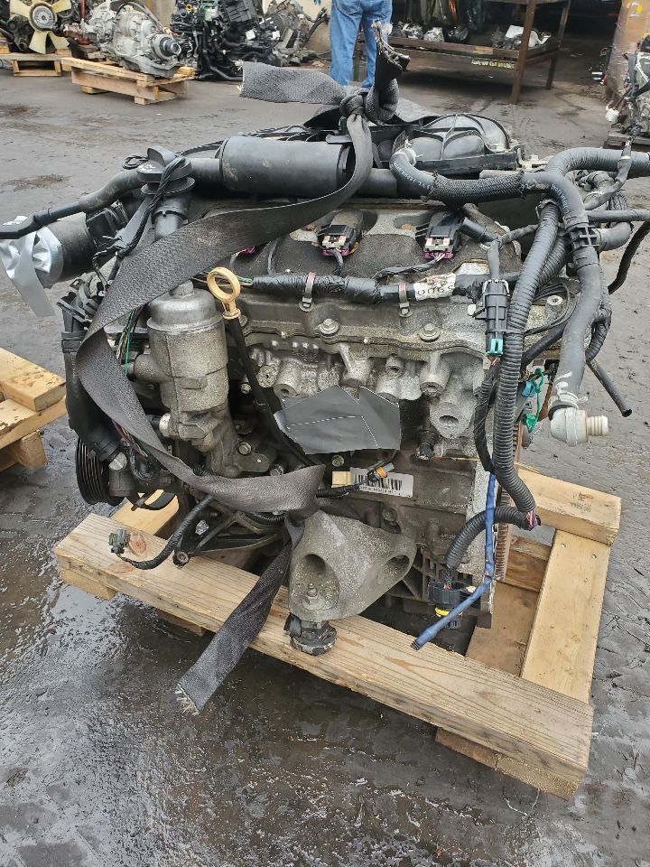 2013 CHEVROLET CAMARO 6cyl Gasoline 3.6 ENGINE ASSEMBLY - 368330 — photo 3