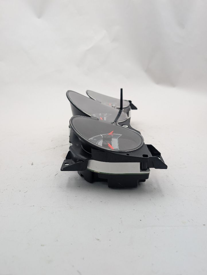 2011 CHRYSLER 200 Speedo Head/Cluster - 368420 — photo 5