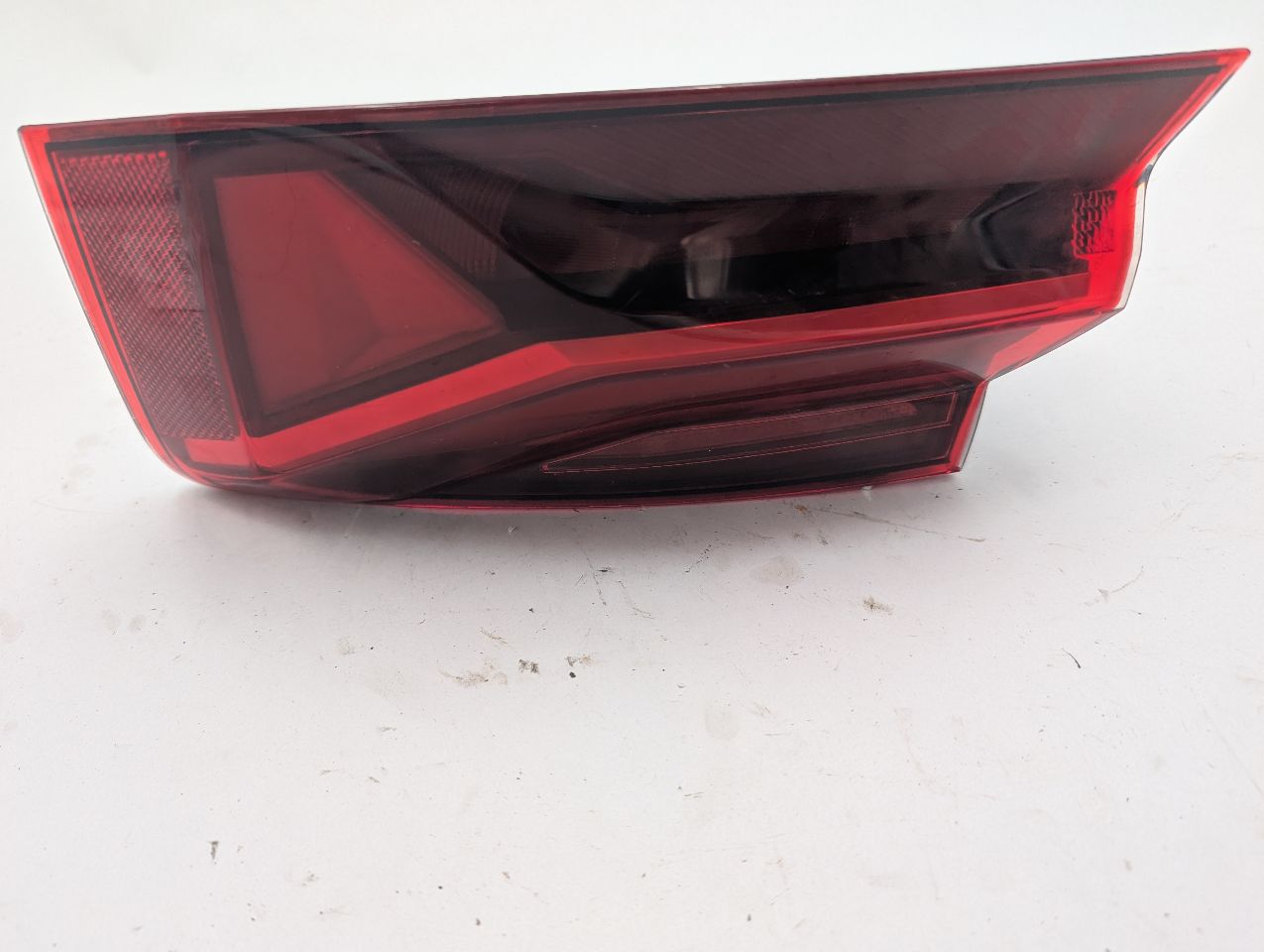 2024 AUDI A5 2.0L 4cyl Turbo Gasoline TAIL LAMP - 368545 — photo 2
