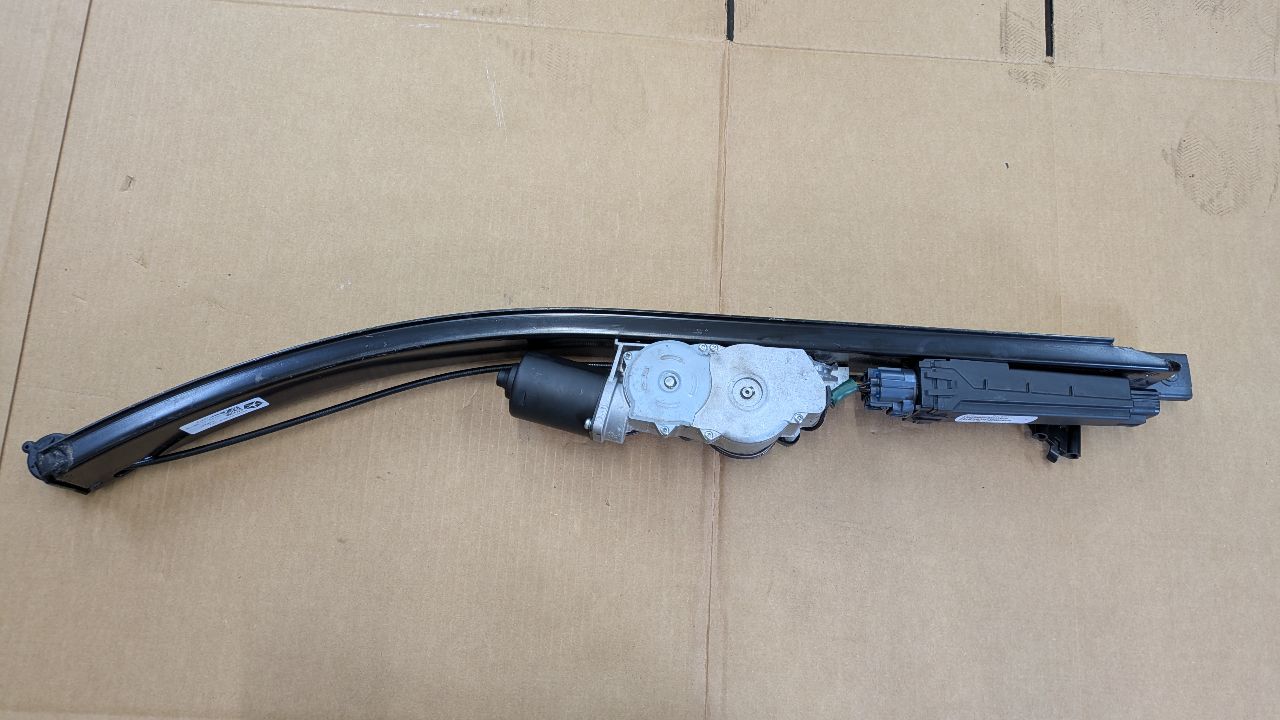 2012 DODGE CARAVAN Left ELECTRIC DOOR MOTOR - 368569 — photo 5