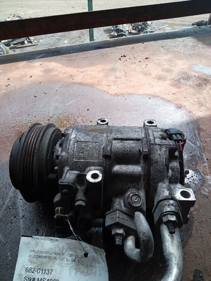 2015 FORD FOCUS 4cyl Gasoline 2.0 PZEV AC COMPRESSOR - 368927 — photo 1