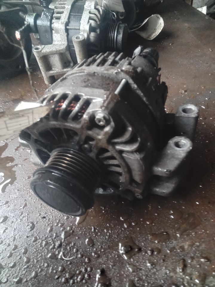 2016 JEEP RENEGADE 4cyl Gasoline 2.4 ALTERNATOR - 368952