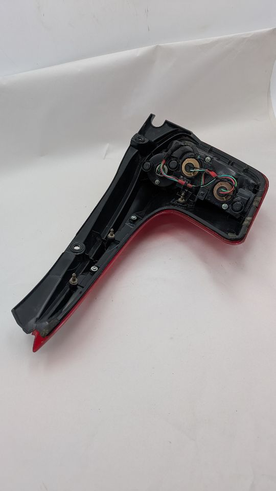 2013 NISSAN JUKE 4cyl Gasoline Turbo 1.6 Right TAIL LAMP - 369043 — photo 7