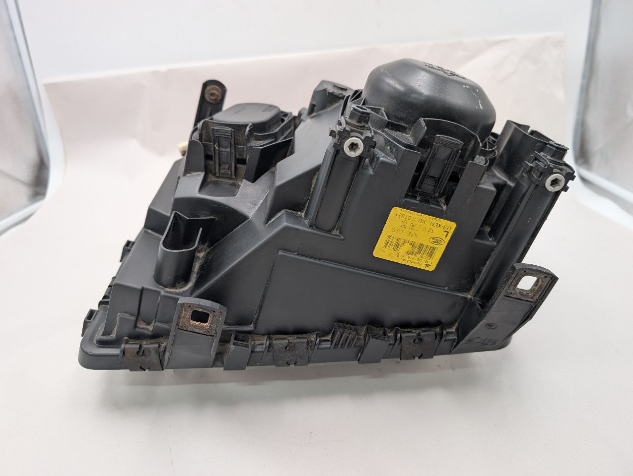2005 LAND ROVER RANGE ROVER 8cyl Gasoline 4.4 Left HEADLAMP ASSEMBLY - 369077 — photo 3