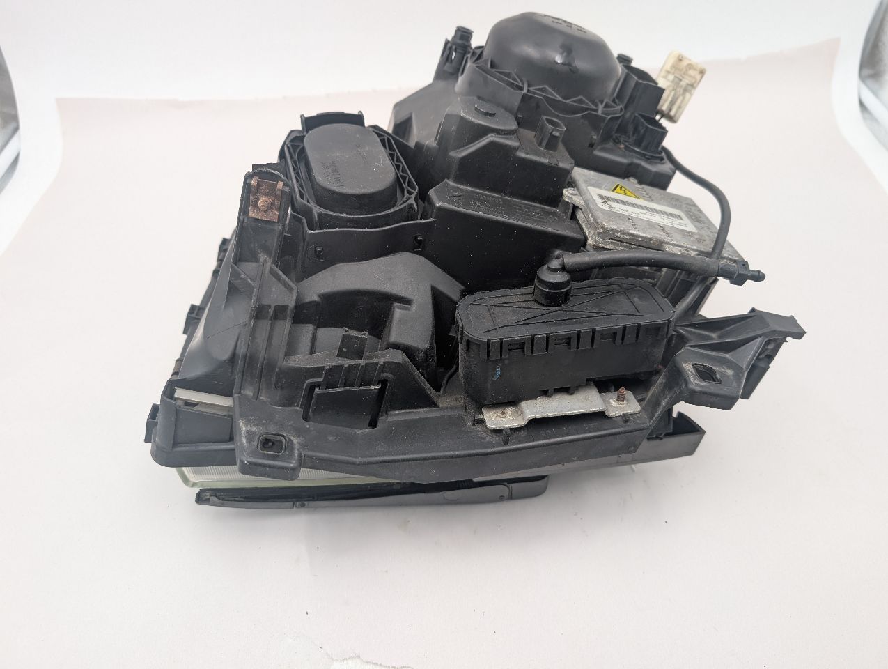 2005 LAND ROVER RANGE ROVER 8cyl Gasoline 4.4 Right HEADLAMP ASSEMBLY - 369161 — photo 5