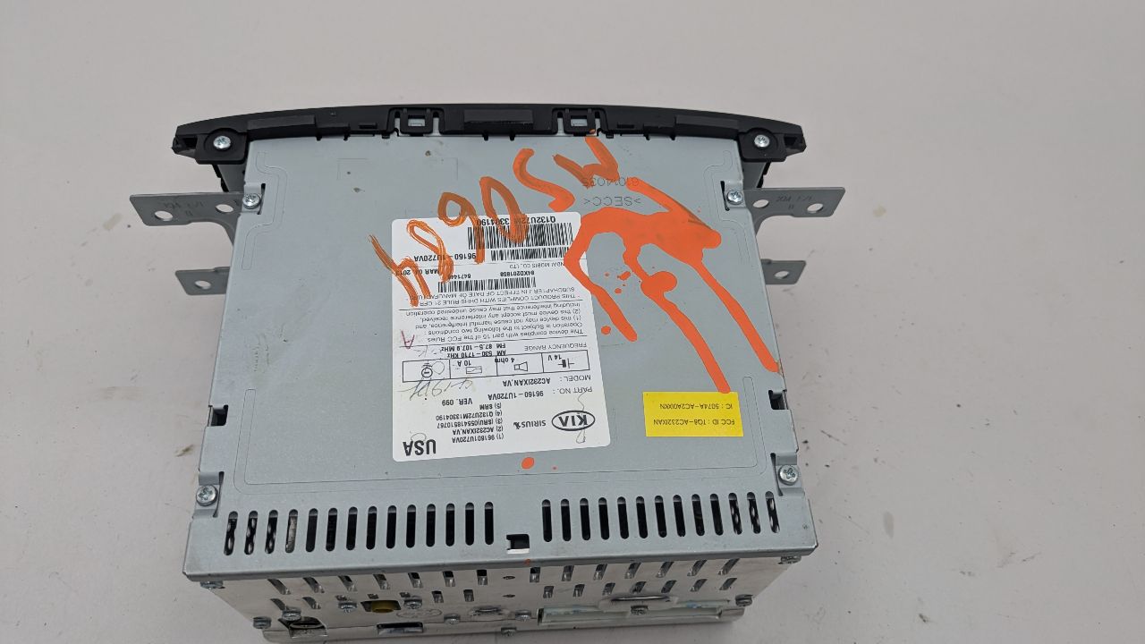 2014 KIA SORENTO 6cyl Gasoline 3.3 Radio Audio - 369188 — photo 7
