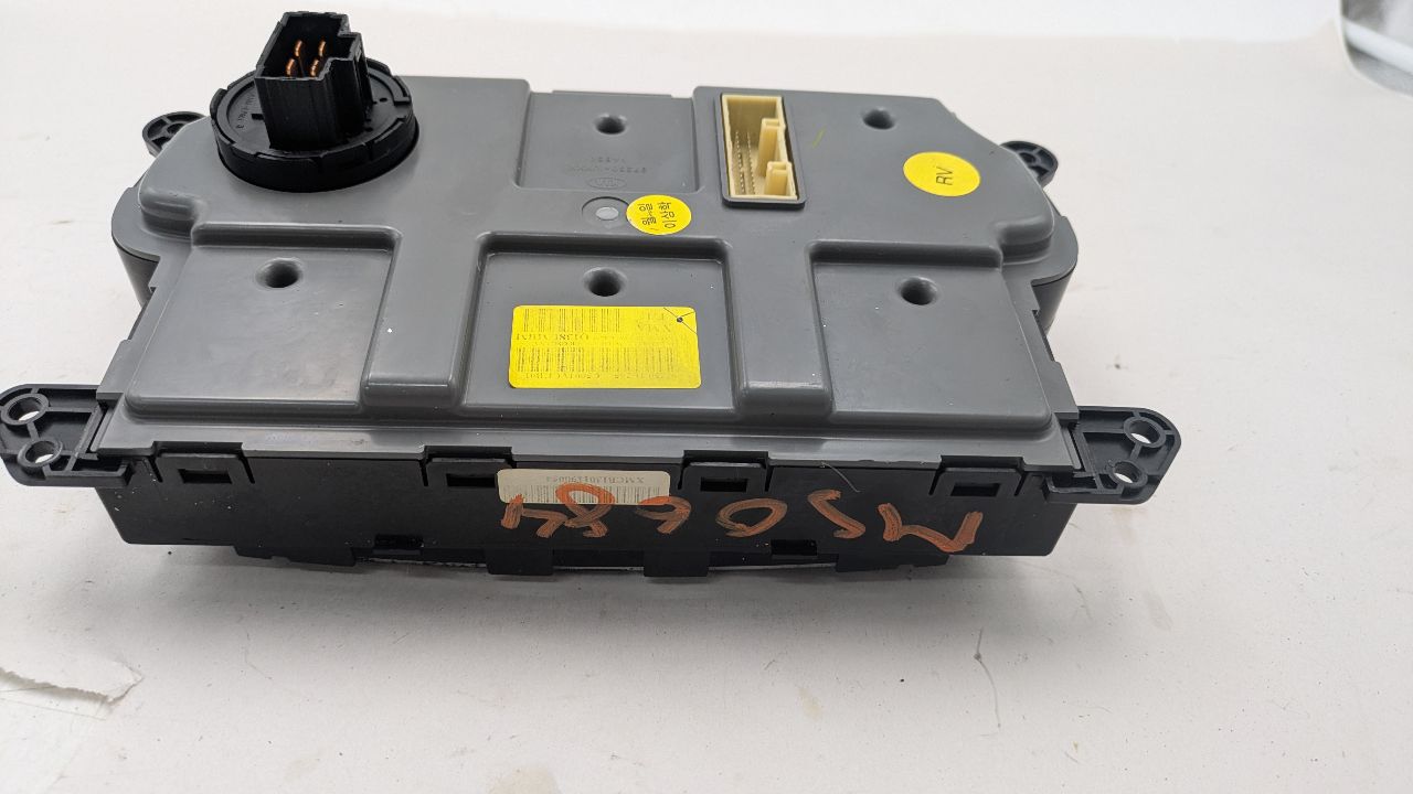 2014 KIA SORENTO 6cyl Gasoline 3.3 TEMP CONTROL - 369207 — photo 5