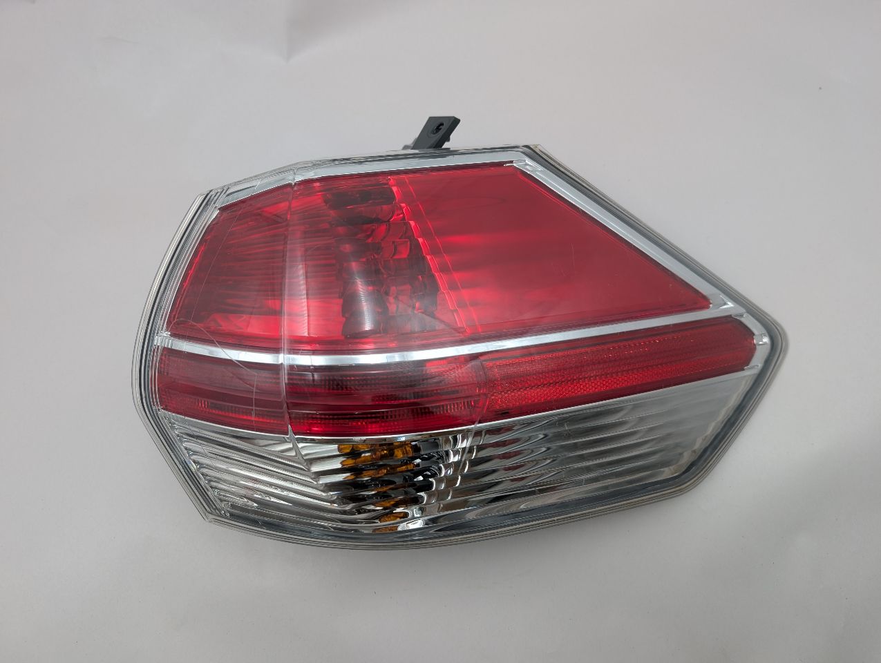 2016 NISSAN ROGUE 4cyl Gasoline 2.5 DOHC Right TAIL LAMP - 369235