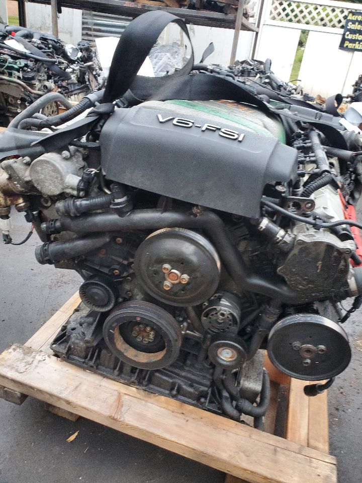 2011 AUDI Q5 6cyl Gasoline 3.2 ENGINE ASSEMBLY - 369334 — photo 2