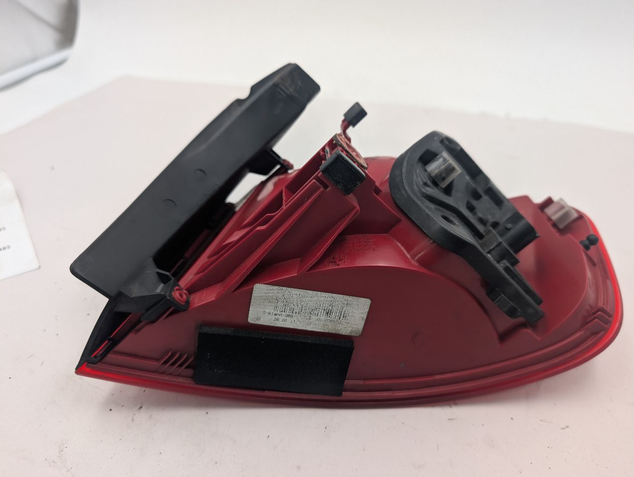 2011 AUDI S4 6cyl Supercharged 3.0 Left TAIL LAMP - 369498 — photo 3