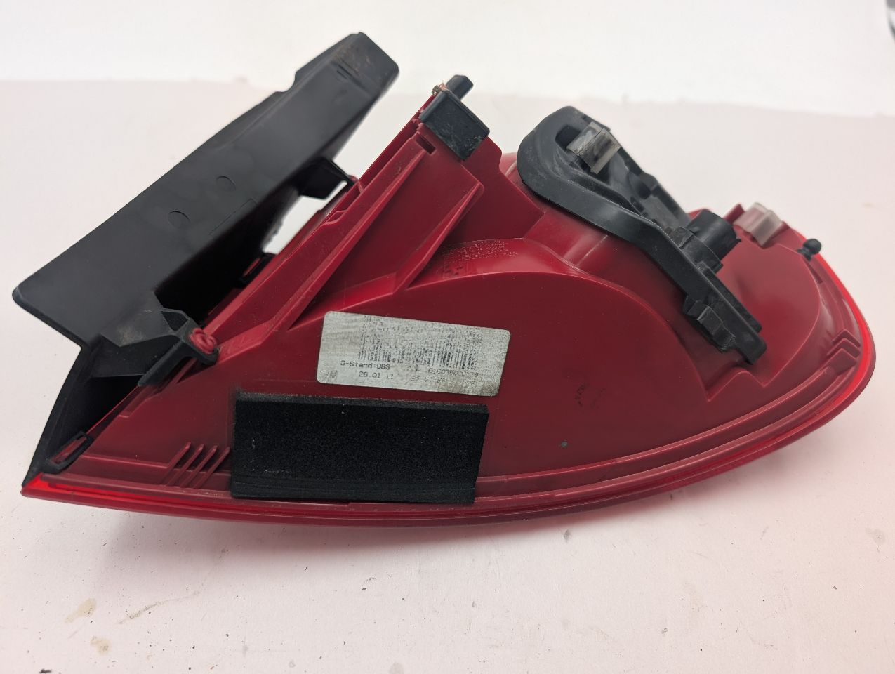 2011 AUDI S4 6cyl Supercharged 3.0 Left TAIL LAMP - 369498 — photo 6