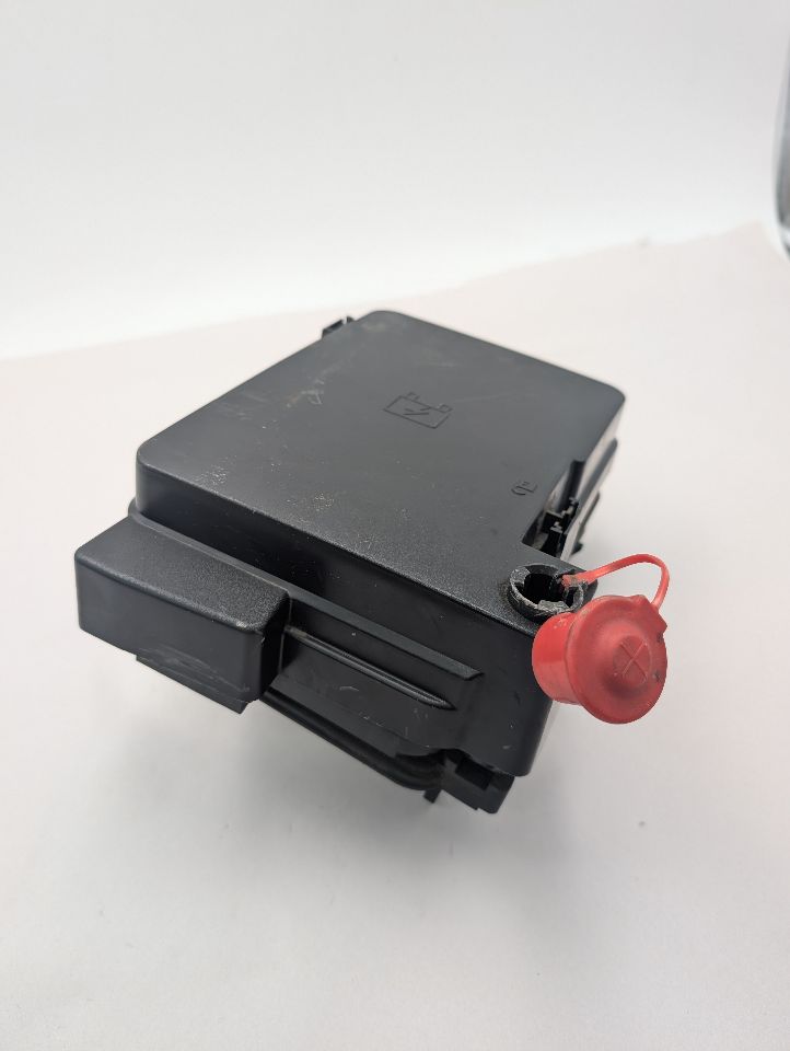 2010 GMC TERRAIN 6cyl Gasoline 3.0 Fuse Box, Engine - 369664 — photo 4
