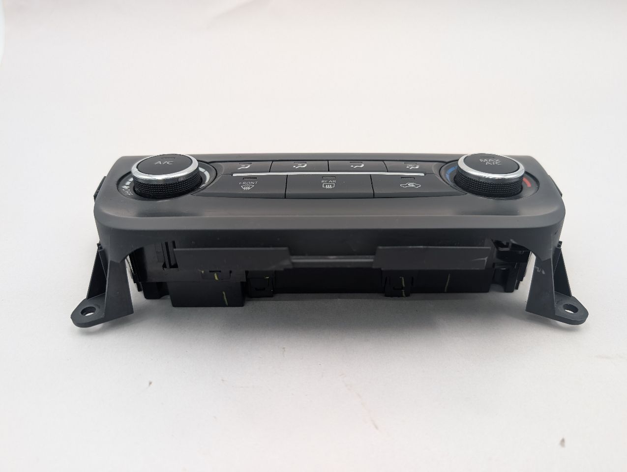 2015 NISSAN SENTRA 4cyl Gasoline 1.8 TEMP CONTROL - 369715 — photo 2