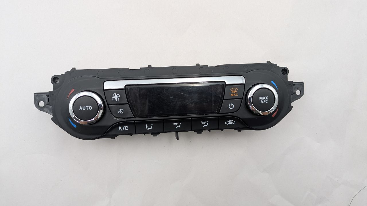2013 FORD C-MAX 4cyl Electric 2.0 TEMP CONTROL - 370058 — photo 1