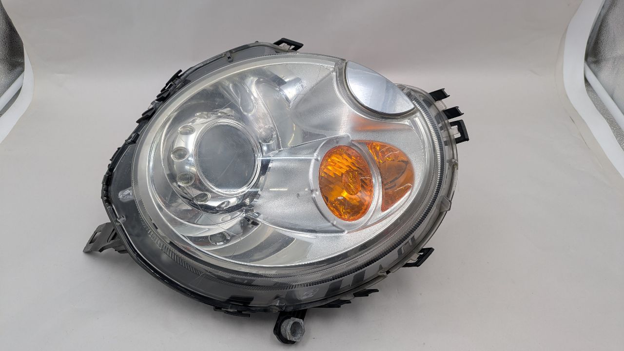 2013 MINI COOPER COOPER 4cyl Gasoline Turbo 1.6 Right HEADLAMP ASSEMBLY - 370152