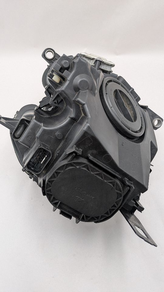 2013 MINI COOPER COOPER 4cyl Gasoline Turbo 1.6 Left HEADLAMP ASSEMBLY - 370153 — photo 6