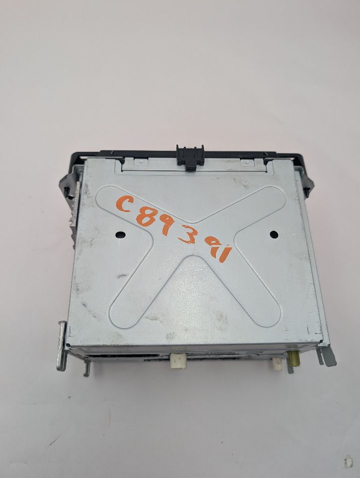 2014 CHRYSLER 300 Radio Audio - 370737