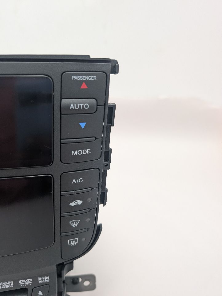 2008 ACURA TL 3.2L 6cyl Gasoline VVT Radio Audio - 370739 — photo 4