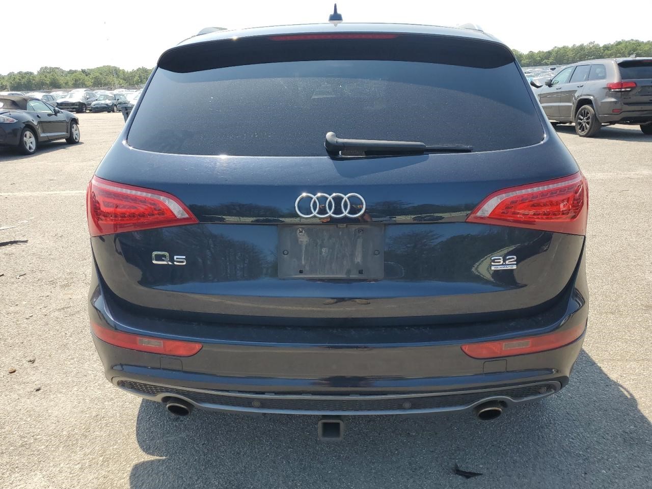 2011 AUDI Q5 6cyl Gasoline 3.2 Left HEADLAMP ASSEMBLY - 370888 — photo 6