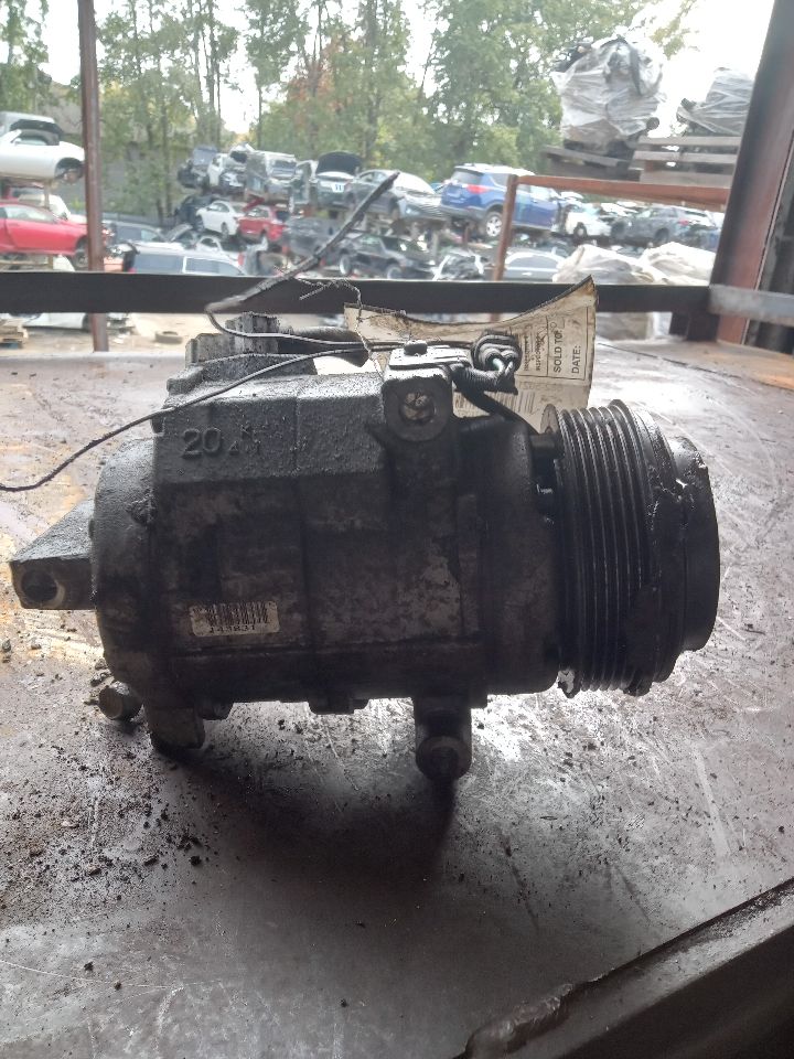 2012 MAZDA CX-9 6cyl Gasoline 3.7 AC COMPRESSOR - 371097 — photo 1