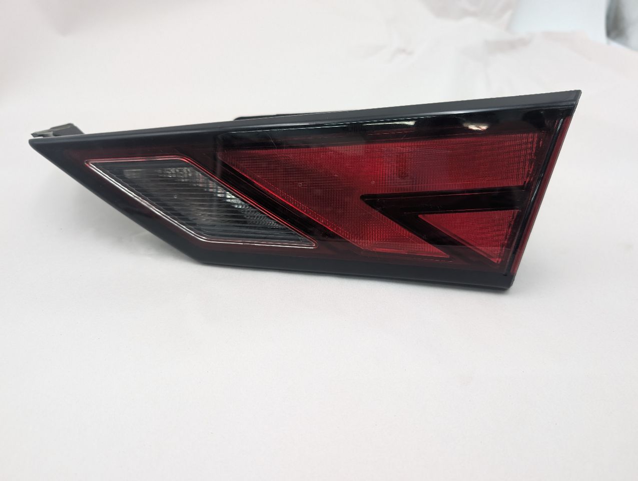 2024 NISSAN SENTRA 2.0L 4cyl Gasoline Right TAIL LAMP - 371295