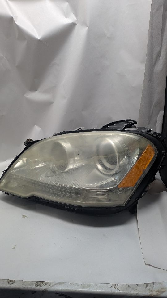 2011 MERCEDES-BENZ ML-CLASS 6cyl Gasoline 3.5 Left HEADLAMP ASSEMBLY - 371378 — photo 1