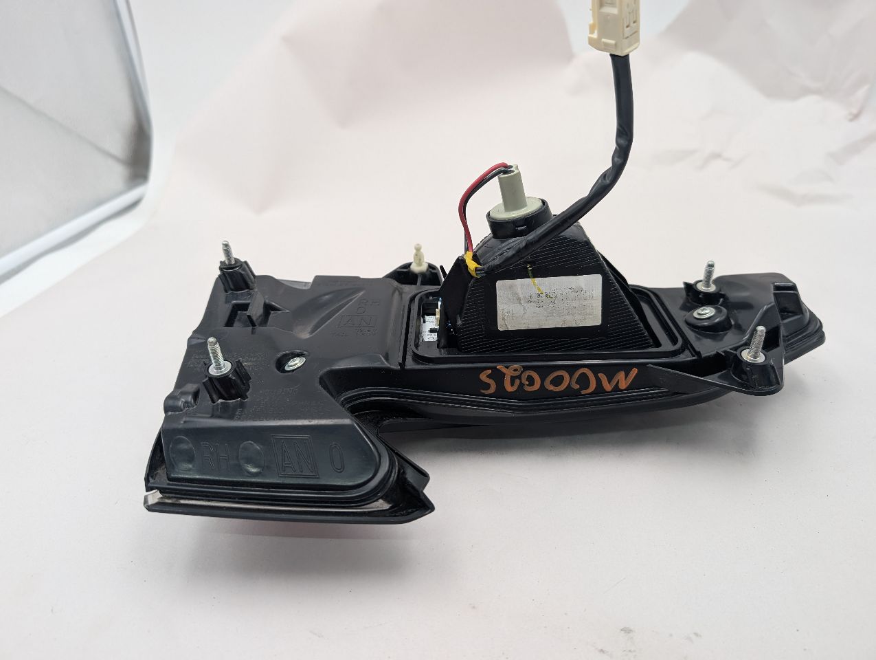 2020 SUBARU LEGACY Right TAIL LAMP - 371384 — photo 4