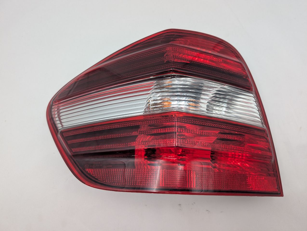 2011 MERCEDES-BENZ ML-CLASS 6cyl Gasoline 3.5 Left TAIL LAMP - 371402