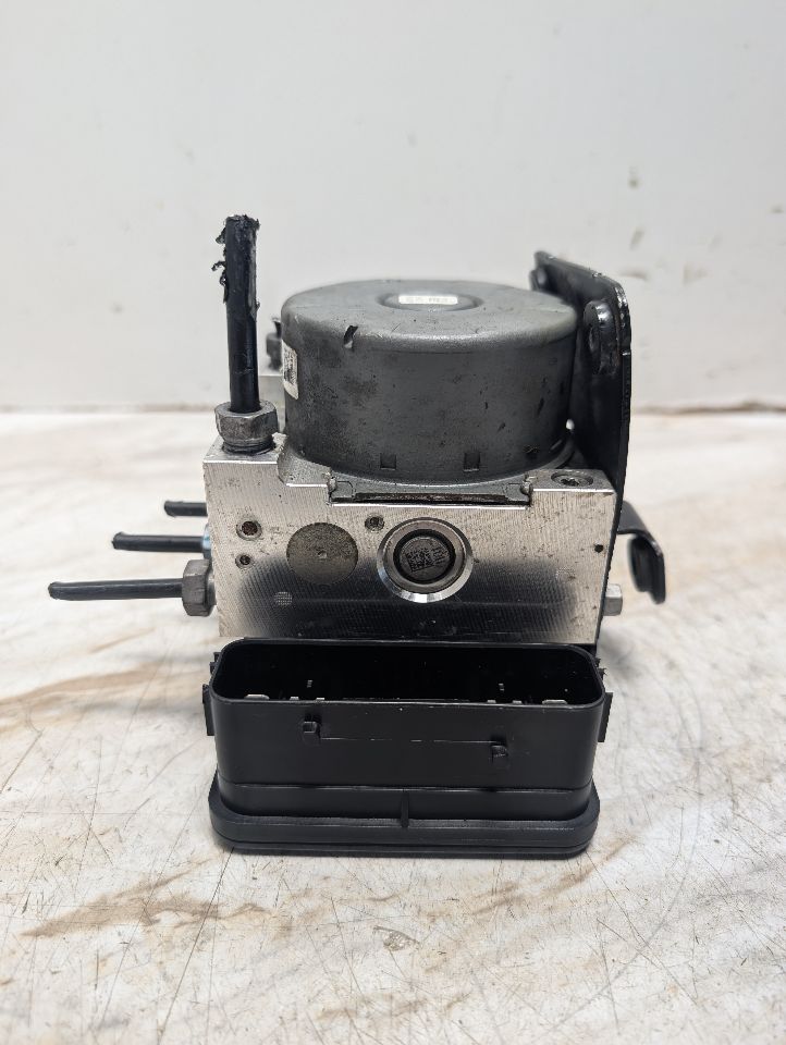 2020 FORD ECOSPORT 2.0L 4cyl Gasoline VVT Anti-lock Brake Pts - 371640