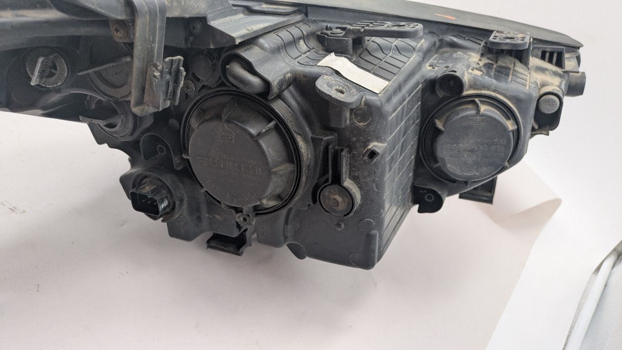 2013 HYUNDAI SANTA FE 6cyl Gasoline 3.3 Left HEADLAMP ASSEMBLY - 371648 — photo 3